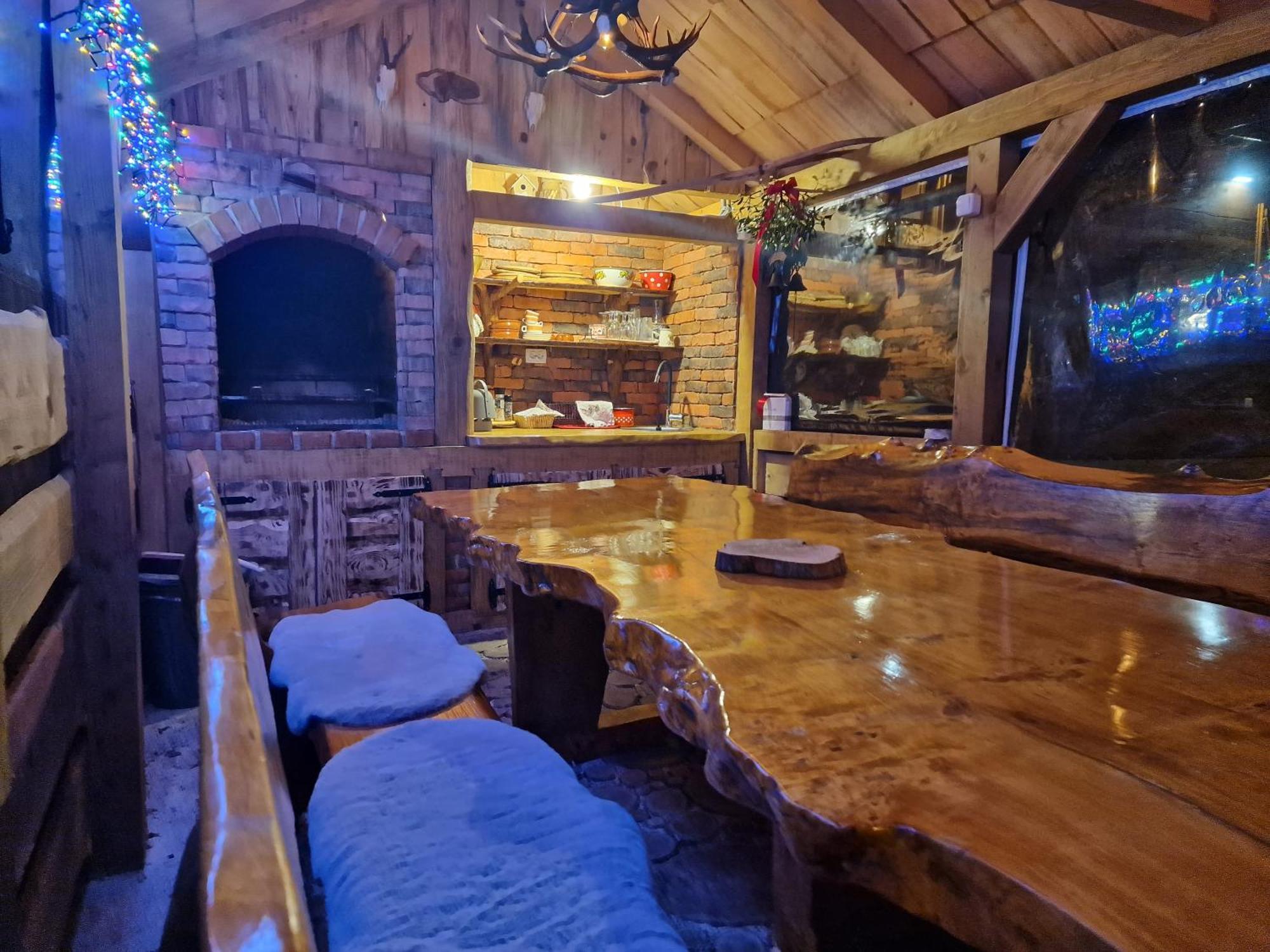 Vodenica Vrelo Chalets Vrelo Koreničko Exteriör bild